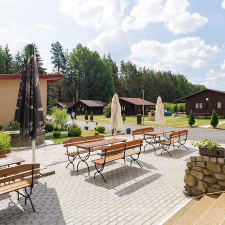Camping La Provence Hotel Velka Hledsebe Ngoại thất bức ảnh